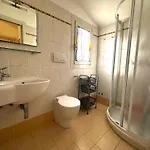 In 53642 דירה