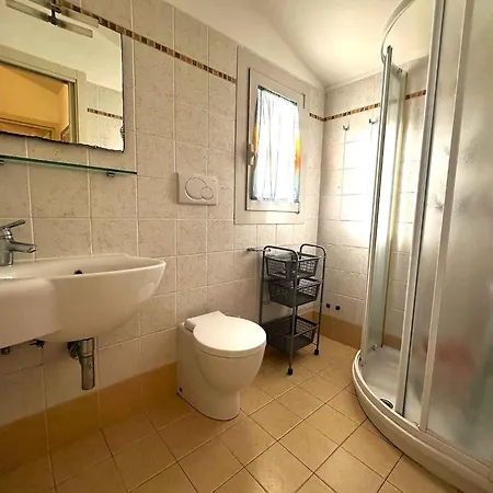In 53642 Apartment